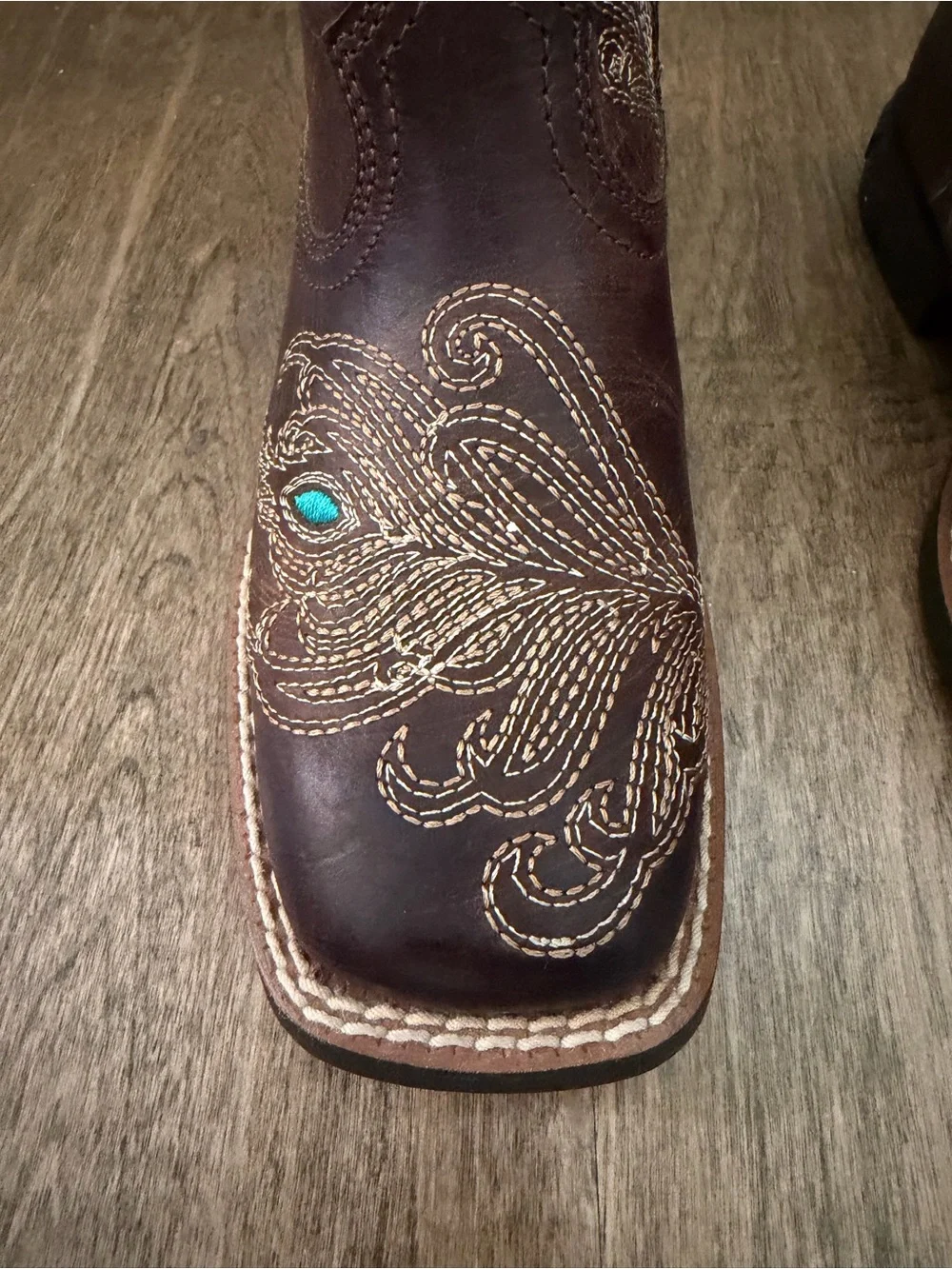 Girls’ Ariat Brown Leather Kids Western Boots with Turquoise Trim, Sz 9